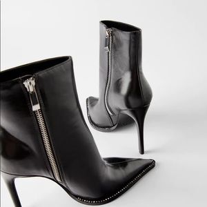 Zara Shiny Heeled Ankle Bootie